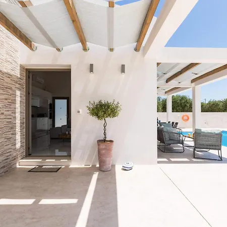 Villa Levanta By *