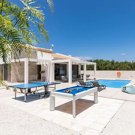 Villa Levanta By *